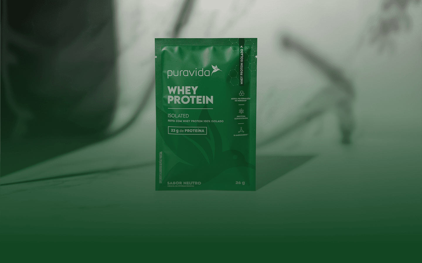 Academia com Whey Protein Isolado Puravida em destaque