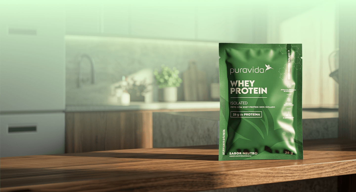 Cozinha com Whey Protein Isolado Puravida sobre a bancada