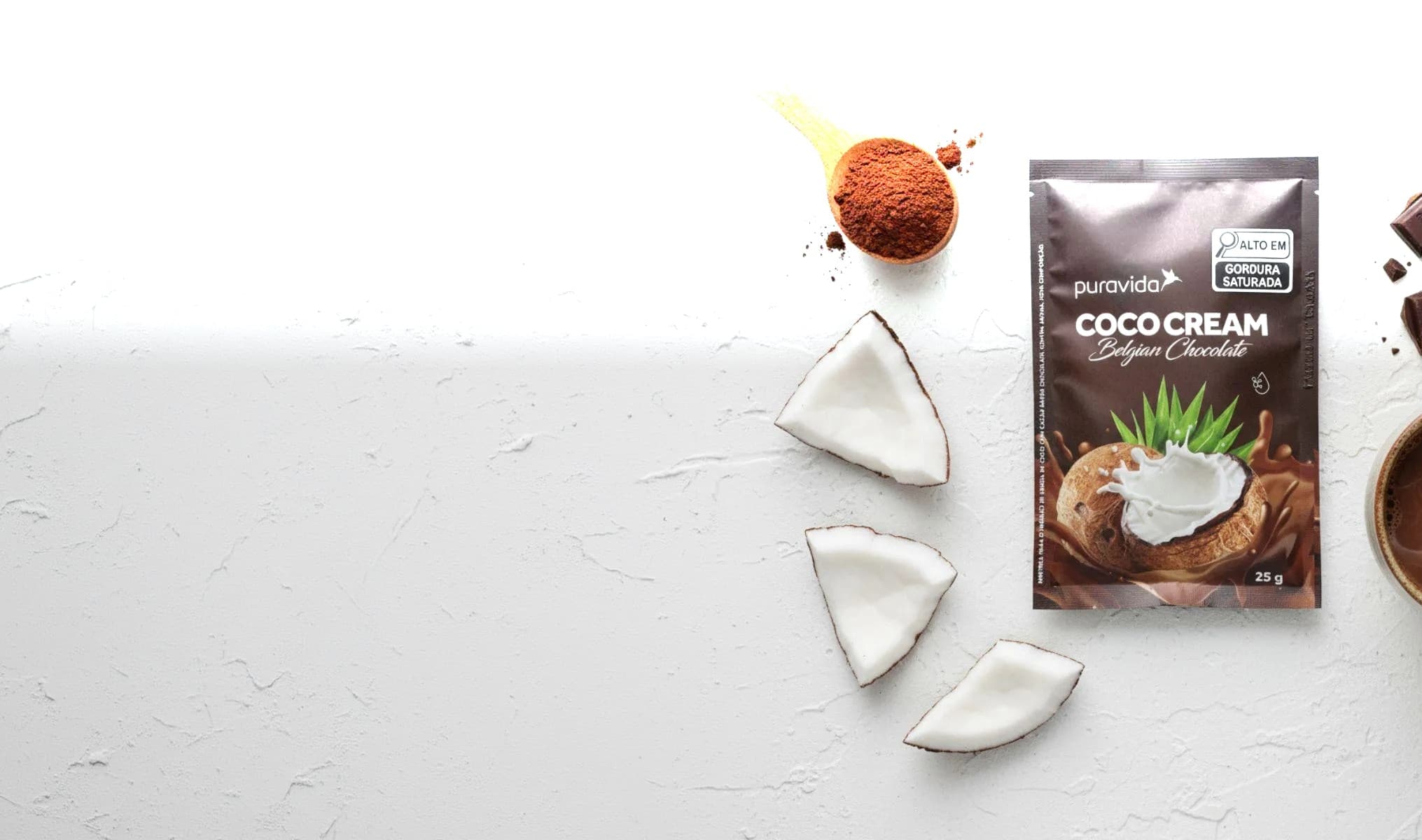 Sachê de Coco Cream com coco, cacau em pó e chocolate